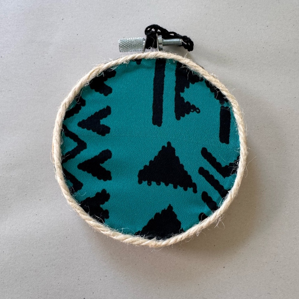 *HANDMADE* Custom Hand Stitched Glass Hoop Decor - Picture 4 of 4
